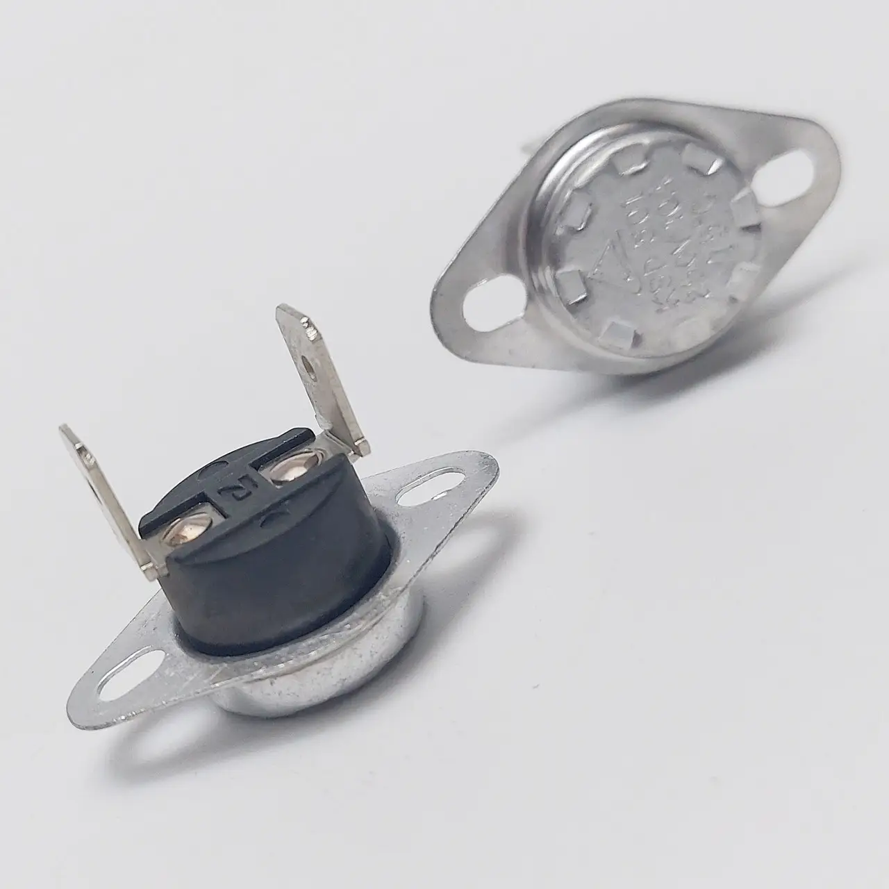 5527583284_w640_h640_datchik-tyagi-75c