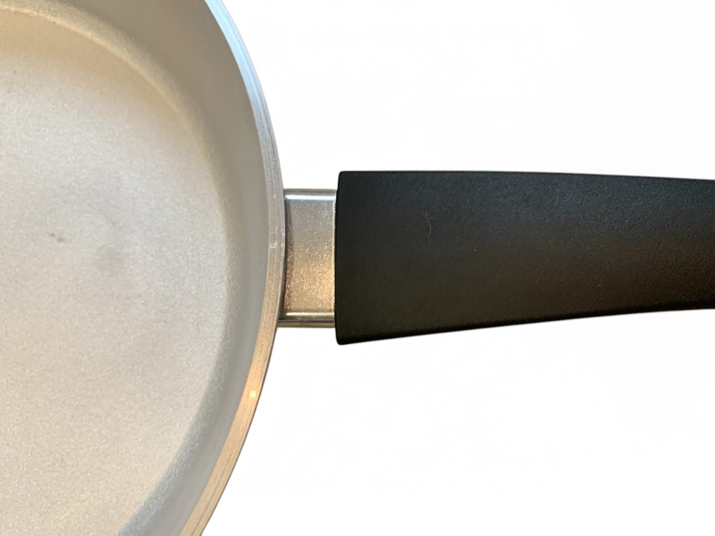 Сковорода_з_алюмінієвою_кришкою_d_220_мм (5)